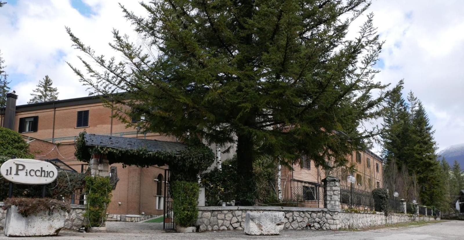 Lh Albergo Il Picchio Pescasseroli Eksteriør billede