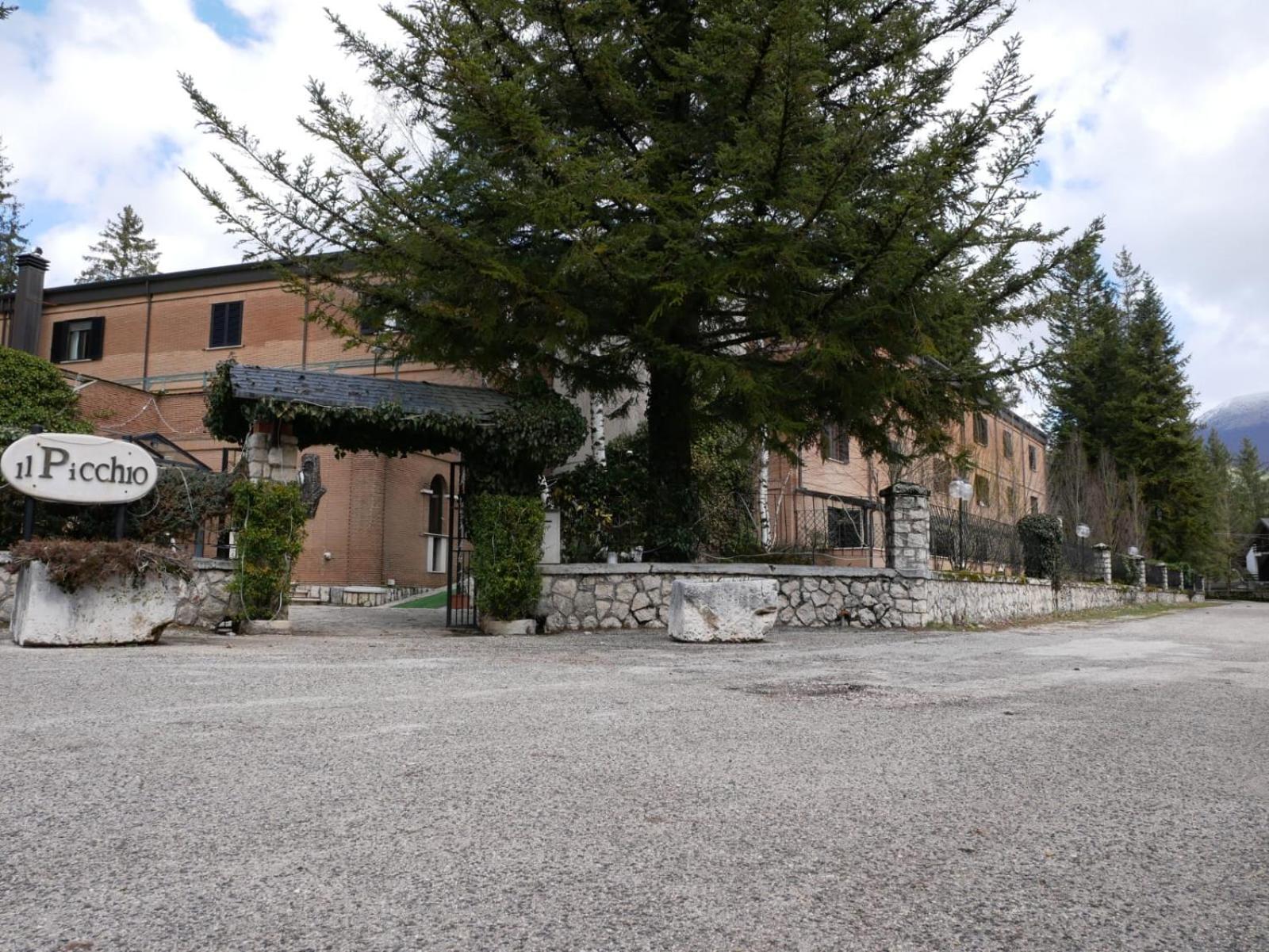 Lh Albergo Il Picchio Pescasseroli Eksteriør billede
